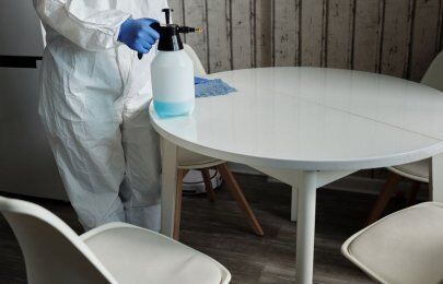 Limpeza profissional para eventos: vantagens, aplicação técnica e como escolher